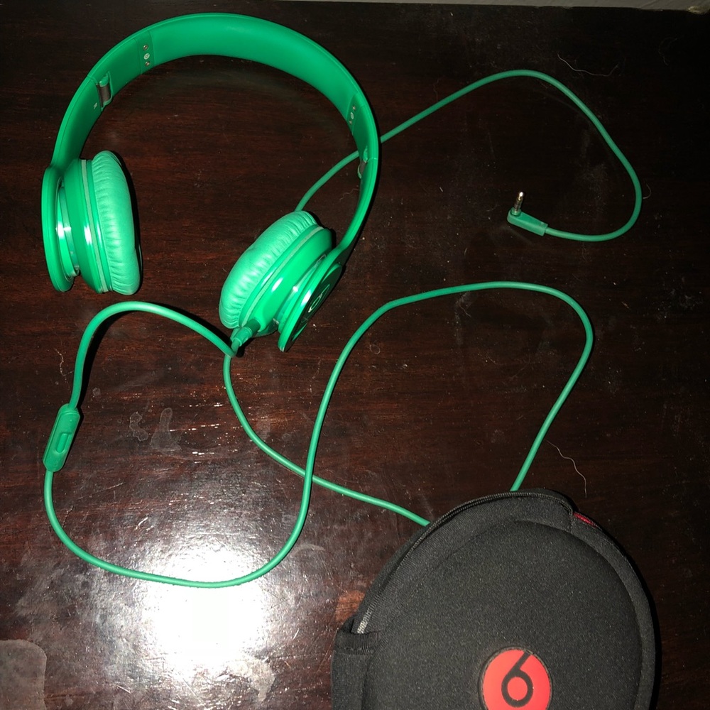 Beats solo HD